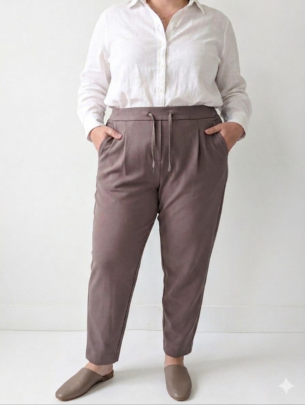 RW&CO Taupe Pull On Tapered Stretch Trouser Pants Large Minimalist Comfy Capsule